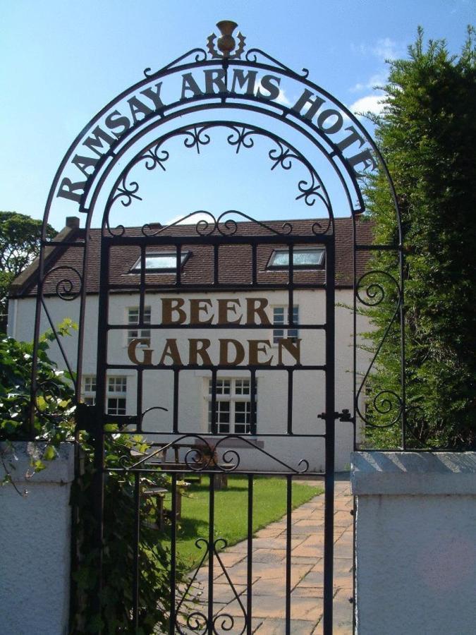 Fettercairn Ramsay Arms Hotel מראה חיצוני תמונה